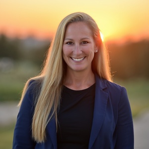 Lisa Helfrich